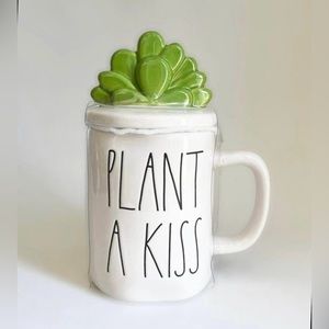 NWT Rae Dunn White Ceramic Green Succulent Topper Plant A Kiss Spring Mug